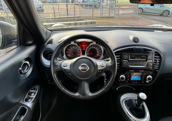 Nissan Juke cena 54000 przebieg: 73600, rok produkcji 2017 z Bełchatów małe 172